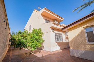 Chalet en venta en Otura