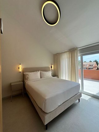 Ático en alquiler en Puerto Banús en Marbella