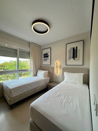 Ático en alquiler en Puerto Banús en Marbella