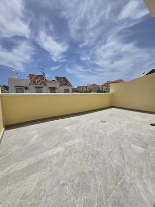 Casa adosada en alquiler en Los Boliches en Fuengirola