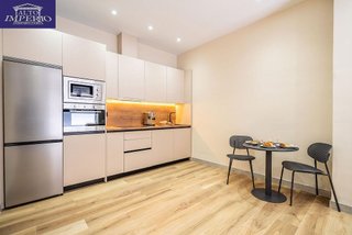 Piso en venta en Camino de Ronda - Rosaleda en Granada