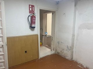 Local comercial en alquiler en San Isidro - Los Almendros en Alcalá de Henares