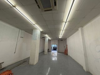 Local comercial en alquiler en Arrancapins en Valencia