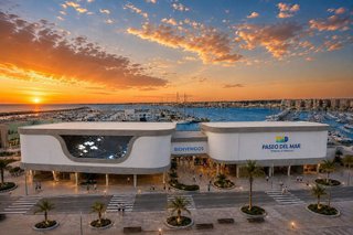 Edificio en venta en Centro en Torrevieja