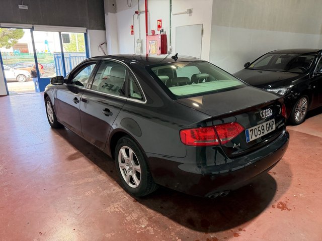 Audi A4 2.0 TDI 143CV 2009