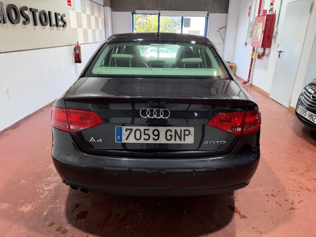Audi A4 2.0 TDI 143CV 2009