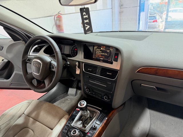 Audi A4 2.0 TDI 143CV 2009