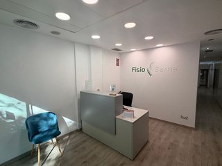 Local comercial en alquiler en La Nova Esquerra de l'Eixample en Barcelona