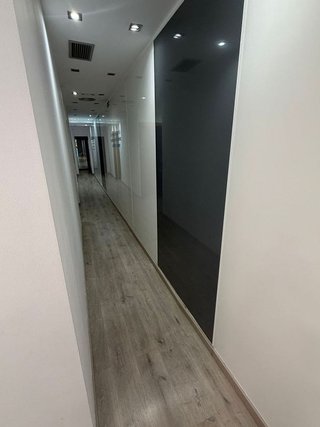 Local comercial en alquiler en La Nova Esquerra de l'Eixample en Barcelona