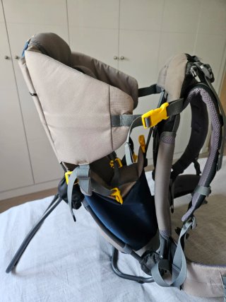 Mochila portabebés Deuter Kid Comfort Lite