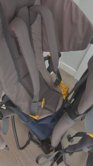 Mochila portabebés Deuter Kid Comfort Lite