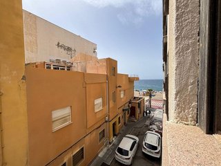 Piso en venta en Ciudad Jardín - Tagarete - El Zapillo en Almería