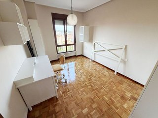 Piso en alquiler en Centro en Avilés