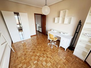 Piso en alquiler en Centro en Avilés