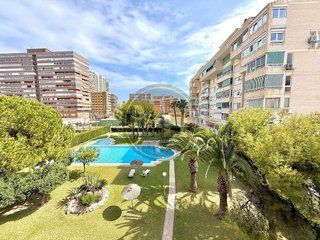 Piso en alquiler en Playa de San Juan en Alicante