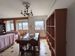 Piso en alquiler en Pumarín en Gijón