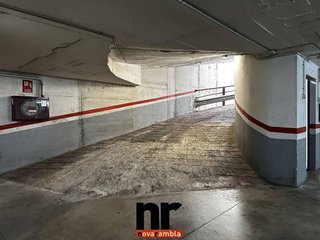 Garaje en venta en Centre en Ripollet