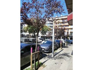 Local comercial en alquiler en Eixample Nord – La Devesa en Girona