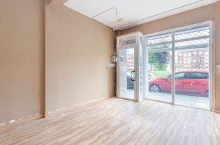 Local comercial en venta en La Villa - Bazuelo en Mieres