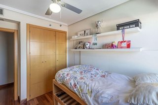 Piso en venta en Camino de Ronda - Rosaleda en Granada