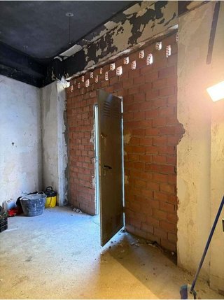 Local comercial en venta en La Luz - El Torcal en Málaga