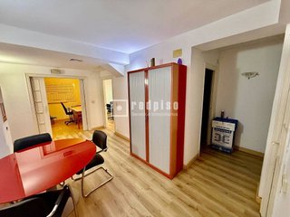 Local comercial en alquiler en Peñagrande en Madrid