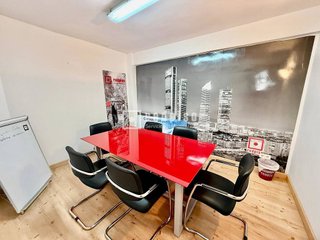 Local comercial en alquiler en Peñagrande en Madrid