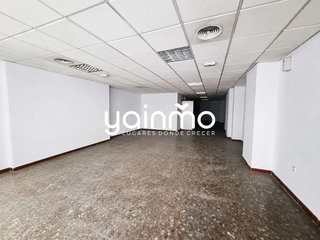 Local comercial en alquiler en Hospital en Jaén