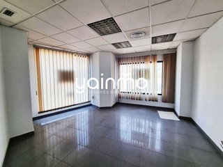 Local comercial en alquiler en Hospital en Jaén