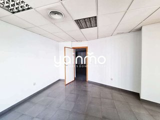 Local comercial en alquiler en Hospital en Jaén