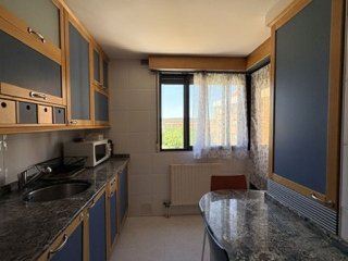 Piso en alquiler en Hospital - G3 - G2 en Burgos