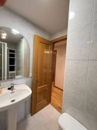 Piso en alquiler en Hospital - G3 - G2 en Burgos