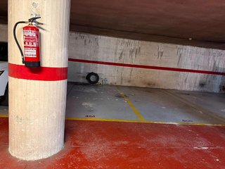 Garaje en venta en Sants en Barcelona