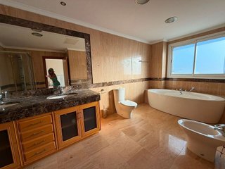 Dúplex en alquiler en Puerto Banús en Marbella