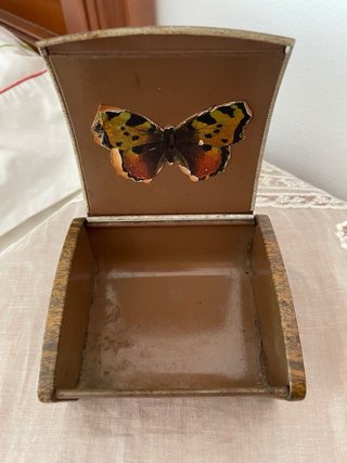 Caja antigua para afeitado