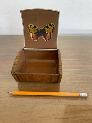 Caja antigua para afeitado