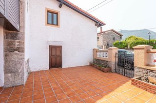 Chalet en venta en Colunga