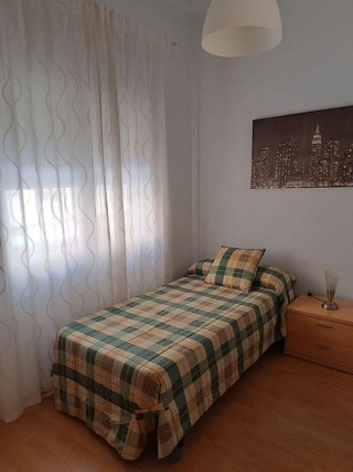 Piso en alquiler en Barrio Alto - San Félix - Oliveros - Altamira en Almería