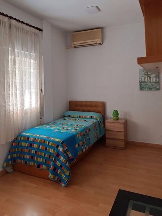 Piso en alquiler en Barrio Alto - San Félix - Oliveros - Altamira en Almería