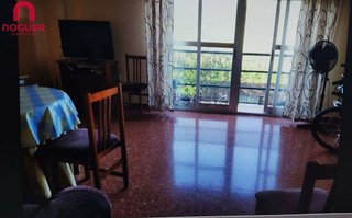 Piso en venta en Poniente-Norte - Miralbaida - Parque Azahara en Córdoba