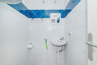 Local comercial en venta en Polígono Cartuja – La Paz en Granada