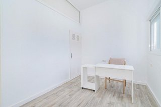 Local comercial en venta en Polígono Cartuja – La Paz en Granada