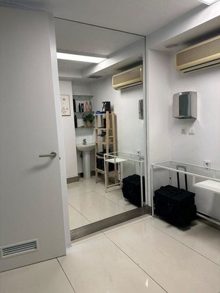Local comercial en alquiler en Ensanche en Pamplona