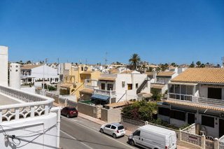 Casa adosada en venta en Playa de los Locos en Torrevieja