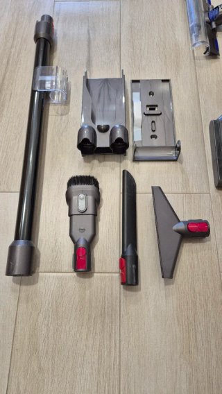 Aspirapolvere Dyson V15