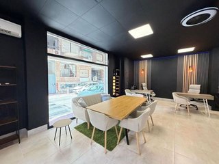 Local comercial en venta en Playa de los Locos en Torrevieja