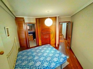 Piso en alquiler en O Berbés - Peniche en Vigo