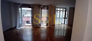 Oficina en venta en Zona Teatro Campoamor en Oviedo