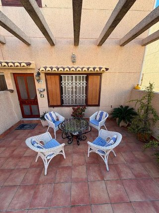 Casa pareada en alquiler en Torrelamata - La Mata en Torrevieja