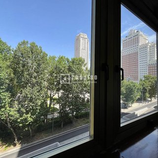 Piso en alquiler en Palacio en Madrid